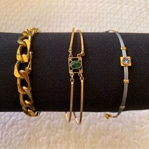 Bundle of 3 bracelets. Gold colour.